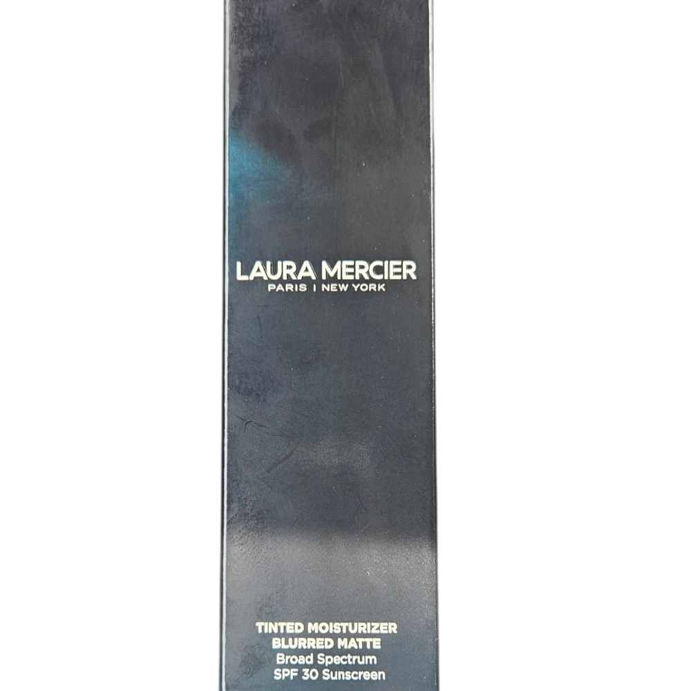 Laura Mercier Blurred Matte Tinted Moisturizer SPF 30